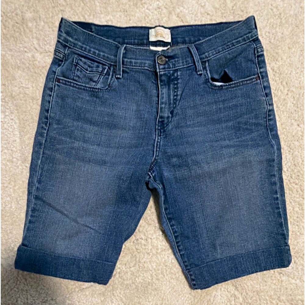 Levi's Cuffed Denim Bermuda Shorts Medium Wash Stretch — Womens Size 6